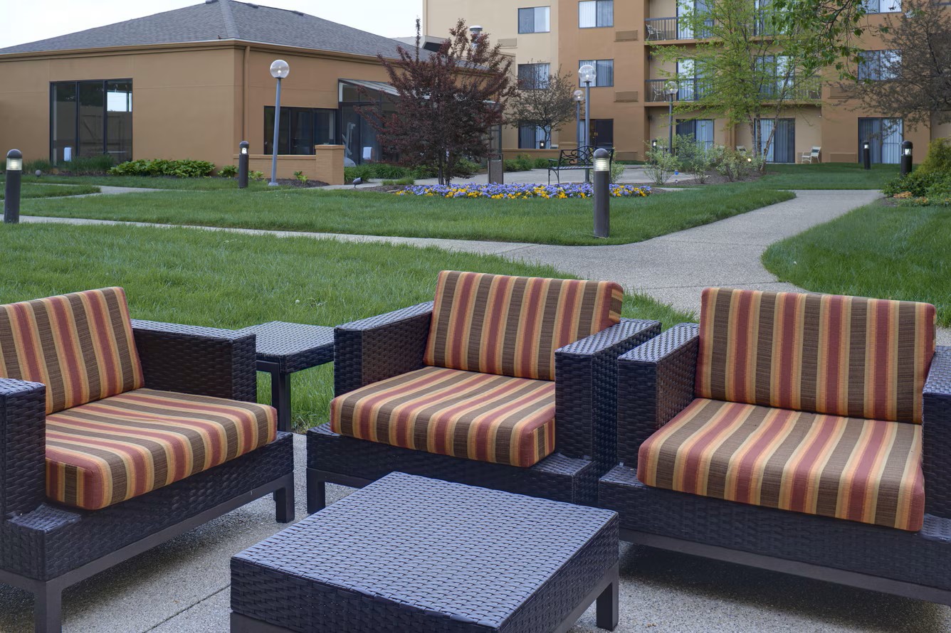 indca-patio-0061-hor-clsc